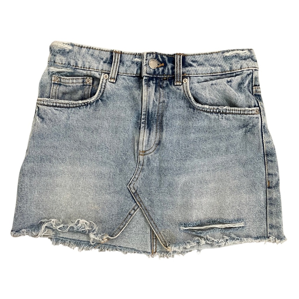 ZARA Authentic denim by TRF denim mid rise mini skirt in size S/25.